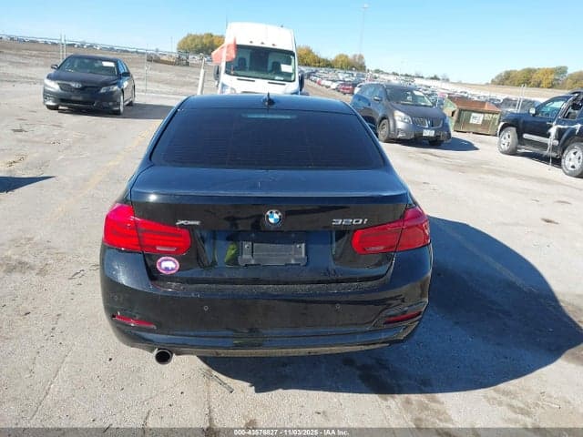 2017 BMW 320I XDRIVE 17