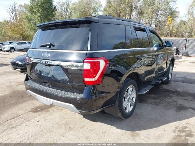 2019 FORD EXPEDITION XLT 4