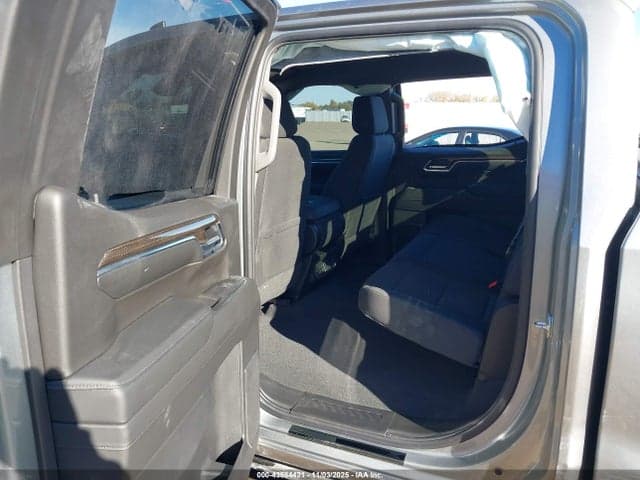 2025 CHEVROLET SILVERADO 1500 4WD STANDARD BED LT 8
