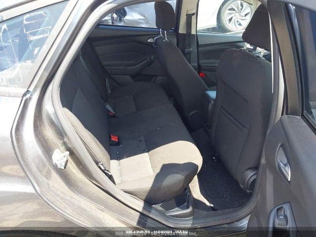 2018 FORD FOCUS SE 8