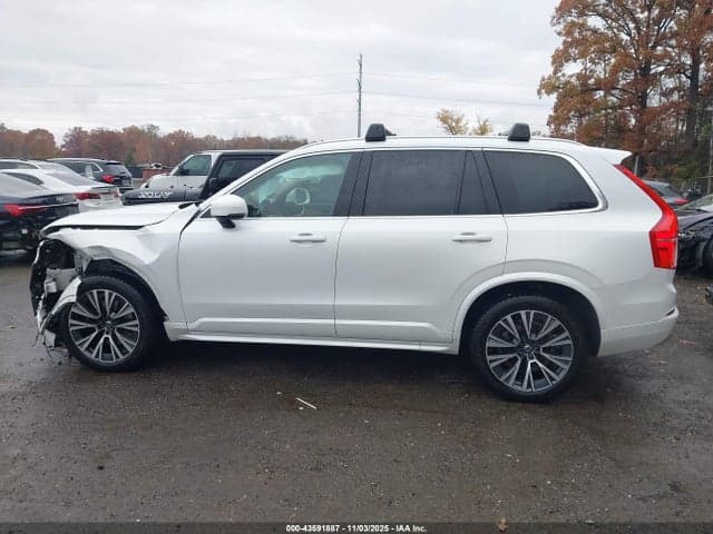 2022 VOLVO XC90 T6 MOMENTUM 7 PASSENGER 14