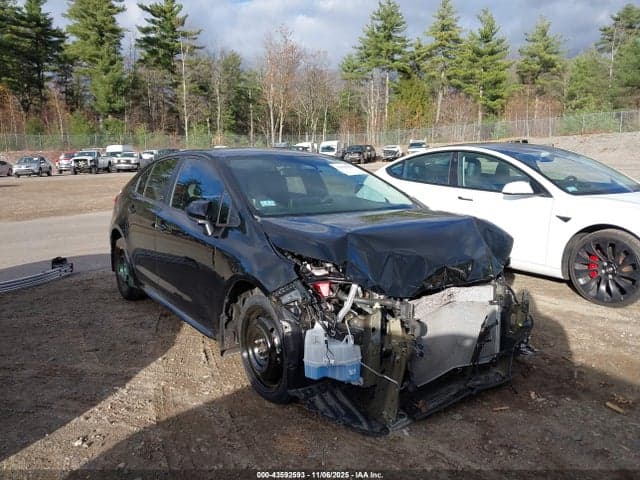 2024 TOYOTA COROLLA LE 1
