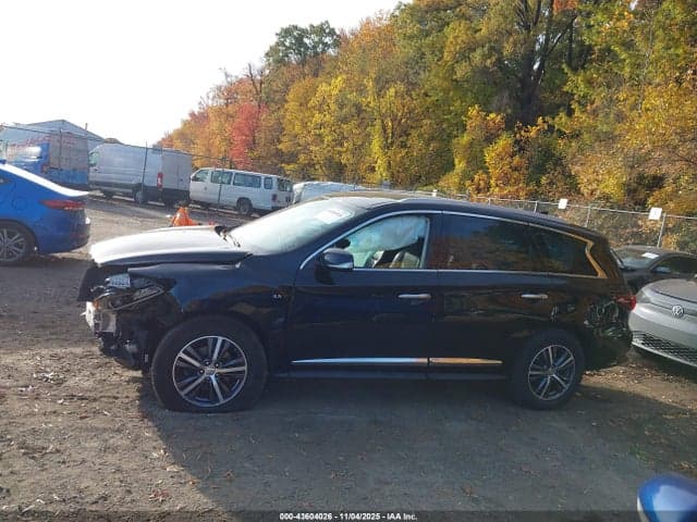 2017 INFINITI QX60 15