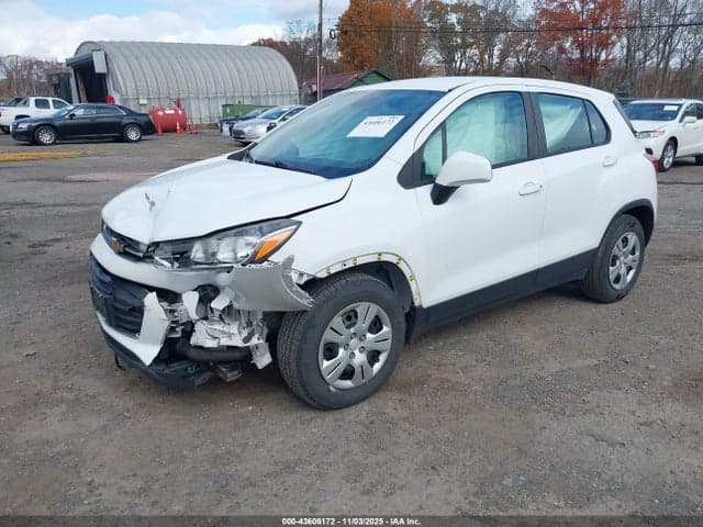 2017 CHEVROLET TRAX LS 2