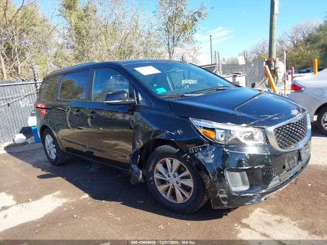 2017 KIA SEDONA LX