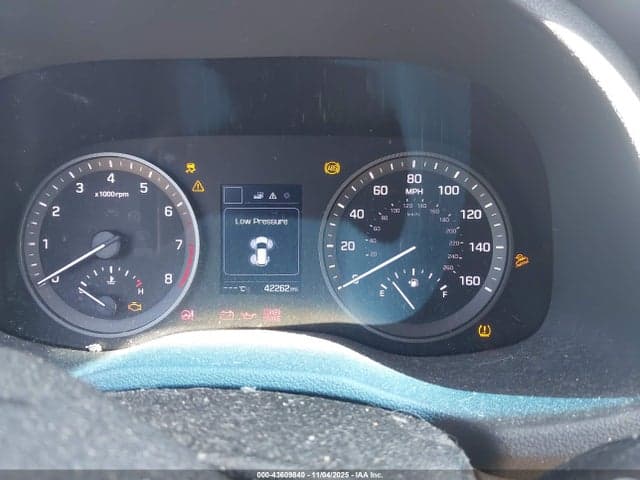 2017 HYUNDAI TUCSON SE PLUS 7