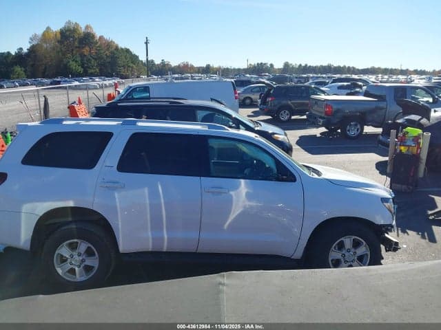 2018 TOYOTA SEQUOIA SR5 12