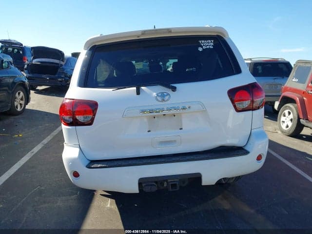 2018 TOYOTA SEQUOIA SR5 15