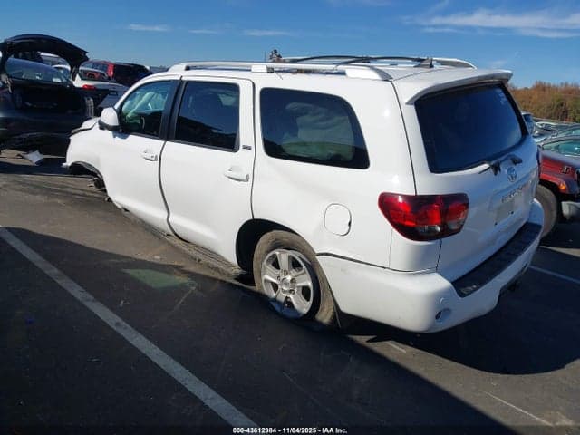 2018 TOYOTA SEQUOIA SR5 3