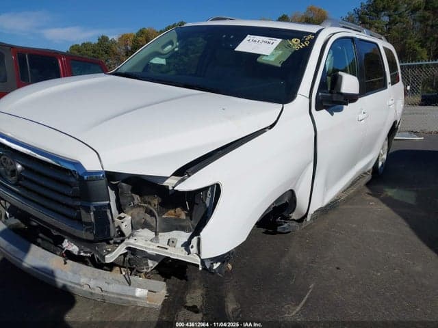 2018 TOYOTA SEQUOIA SR5 6