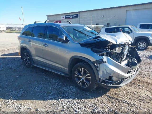 2016 TOYOTA HIGHLANDER XLE