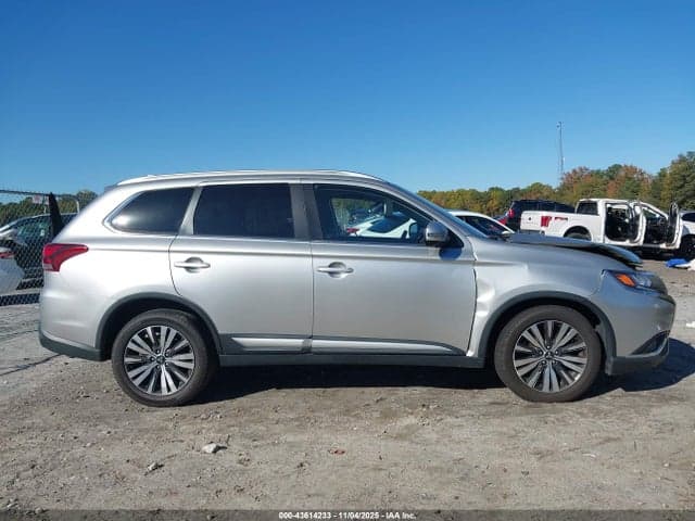 2019 MITSUBISHI OUTLANDER SEL 13