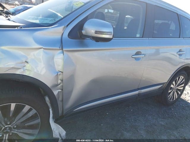 2019 MITSUBISHI OUTLANDER SEL 18