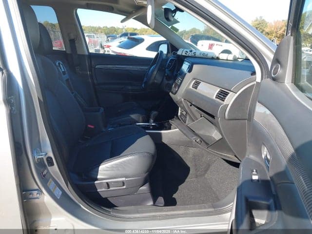 2019 MITSUBISHI OUTLANDER SEL 5