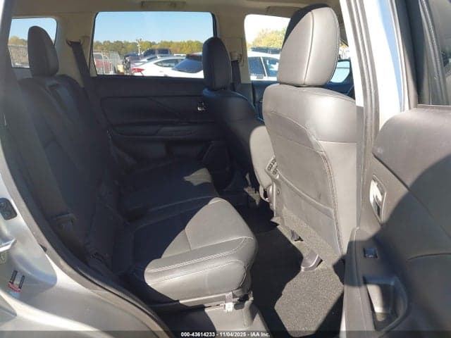 2019 MITSUBISHI OUTLANDER SEL 8