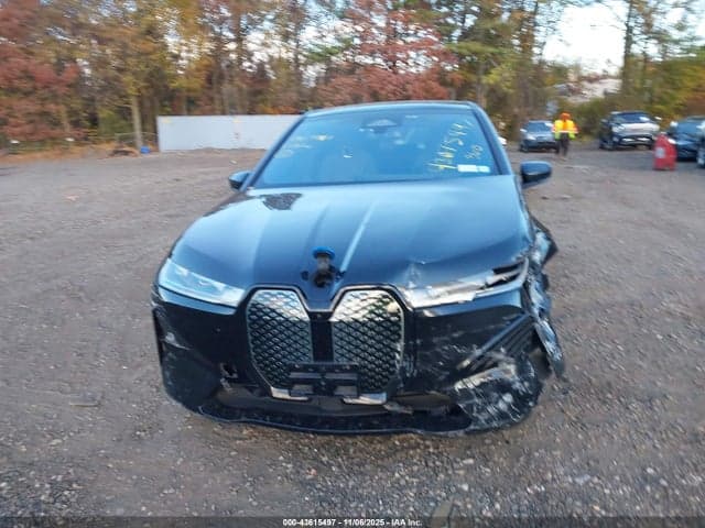 2024 BMW IX XDRIVE50 12