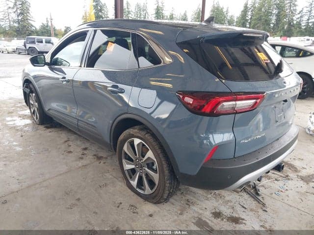 2024 FORD ESCAPE PLATINUM 3