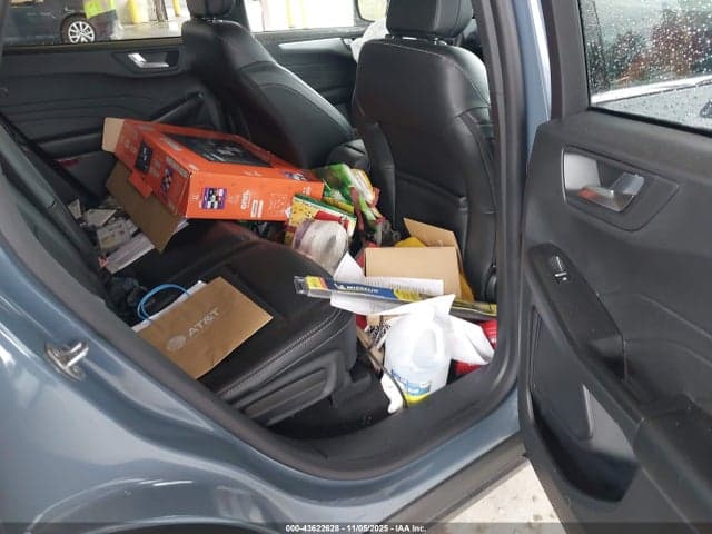 2024 FORD ESCAPE PLATINUM 8