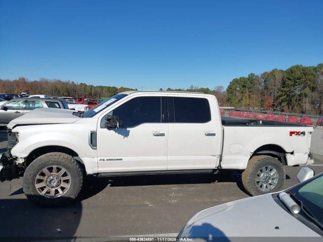 2018 FORD F-250 LIMITED 13