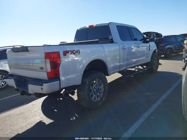 2018 FORD F-250 LIMITED 4