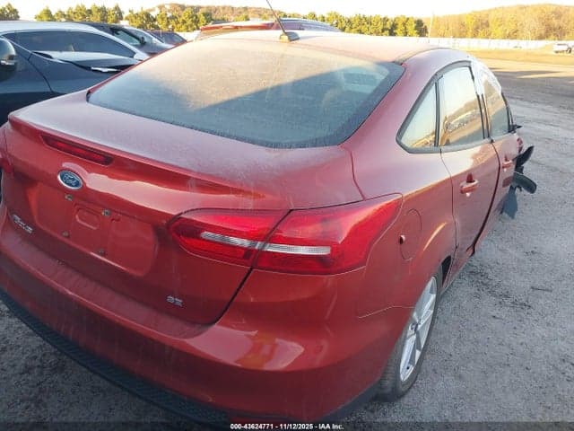 2018 FORD FOCUS SE 4