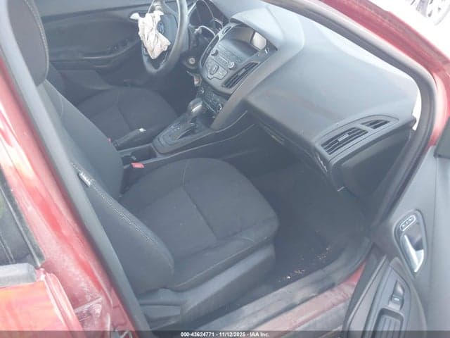 2018 FORD FOCUS SE 5