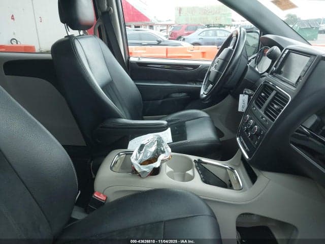 2017 DODGE GRAND CARAVAN SXT 5
