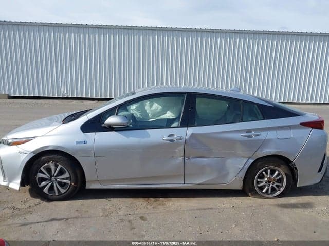 2017 TOYOTA PRIUS PRIME PLUS 14
