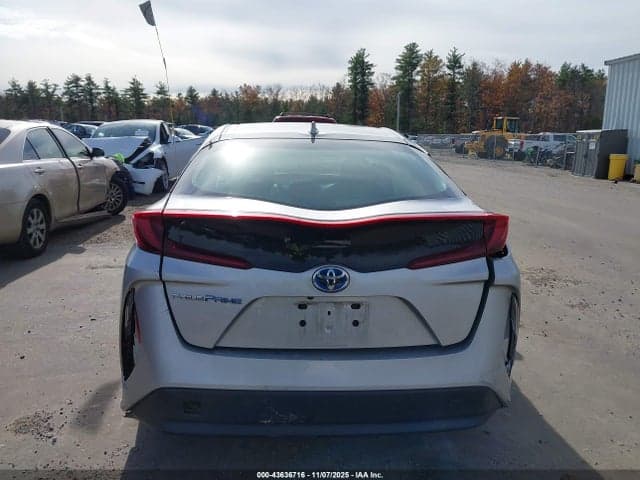 2017 TOYOTA PRIUS PRIME PLUS 16