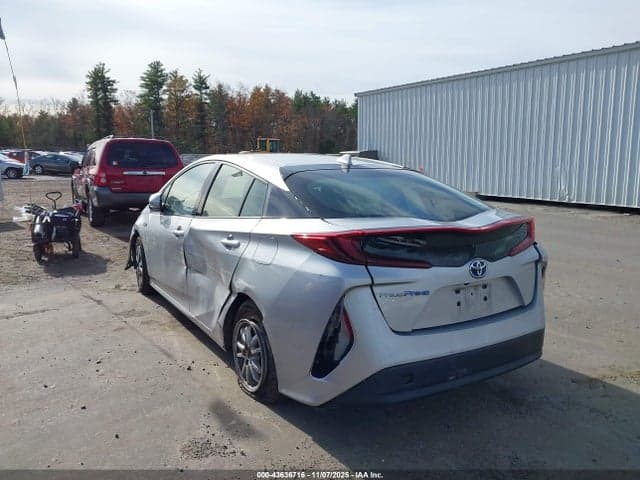 2017 TOYOTA PRIUS PRIME PLUS 3
