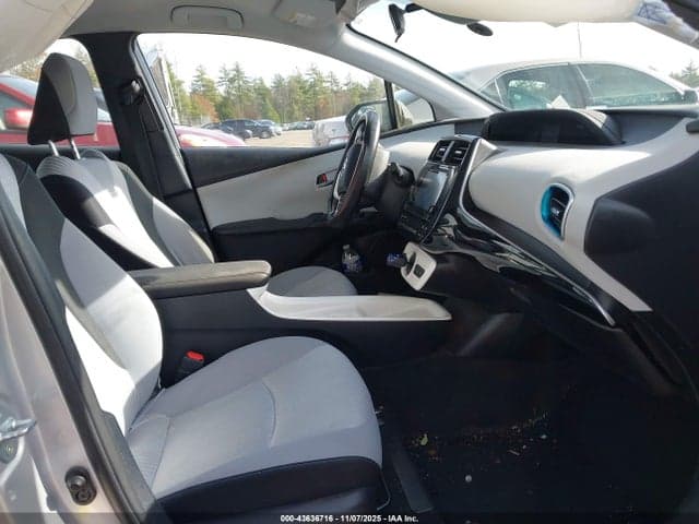 2017 TOYOTA PRIUS PRIME PLUS 5