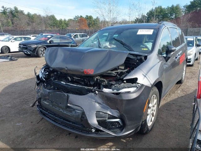 2022 CHRYSLER PACIFICA TOURING L 2
