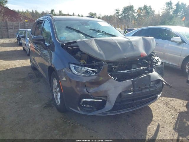 2022 CHRYSLER PACIFICA TOURING L 6