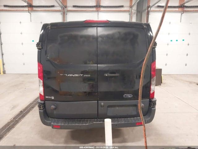 2018 FORD TRANSIT-250 16
