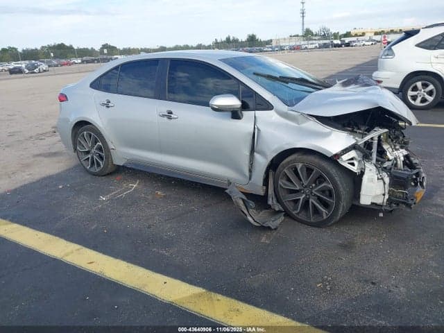 2021 TOYOTA COROLLA SE 1