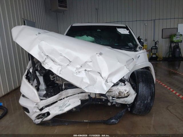 2022 RAM 1500 LIMITED 12
