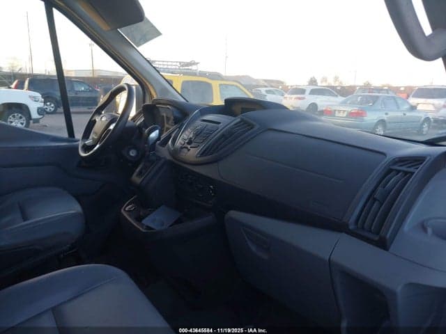 2017 FORD TRANSIT-350 XL 5