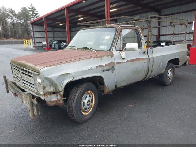 1983 CHEVROLET C20 2