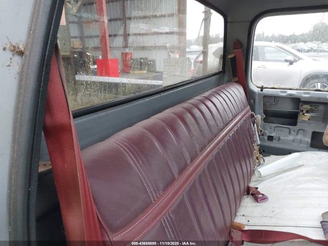 1983 CHEVROLET C20 8