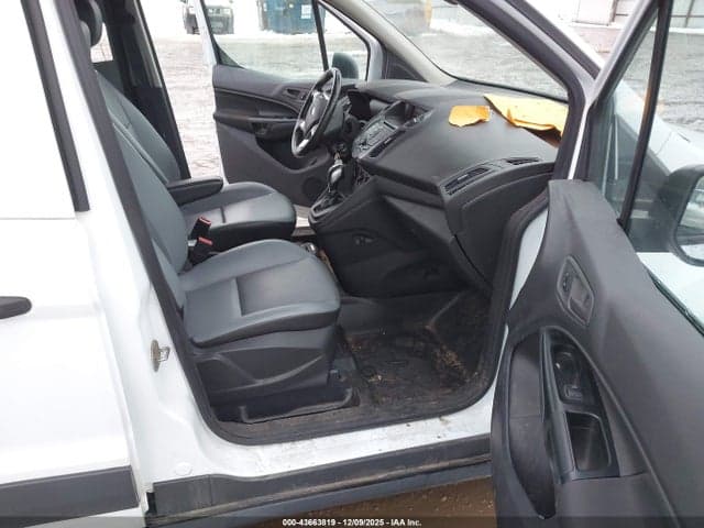 2018 FORD TRANSIT CONNECT XL 5