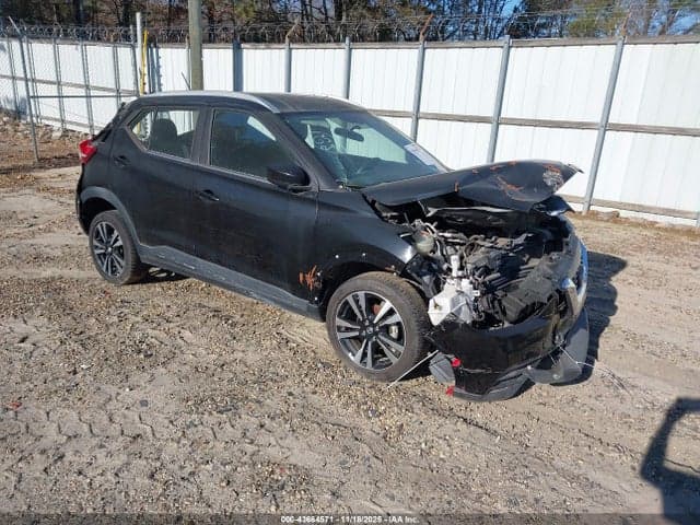 2019 NISSAN KICKS SV 1