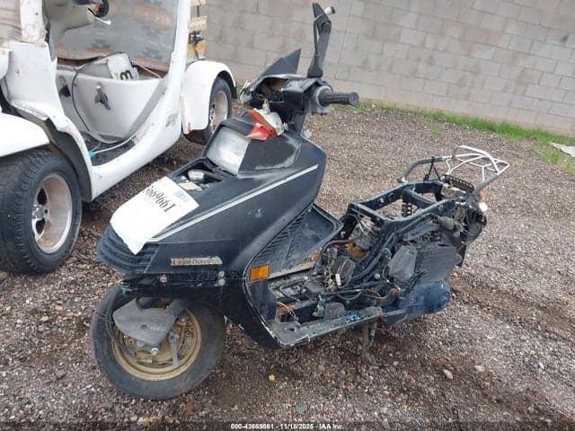 1986 HONDA CH250 3