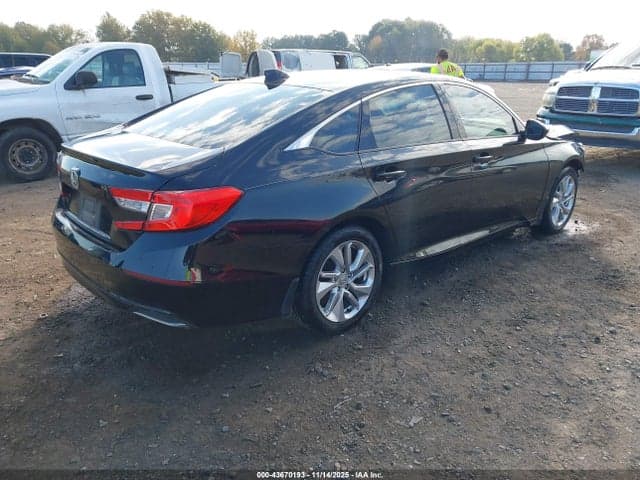2019 HONDA ACCORD LX 4