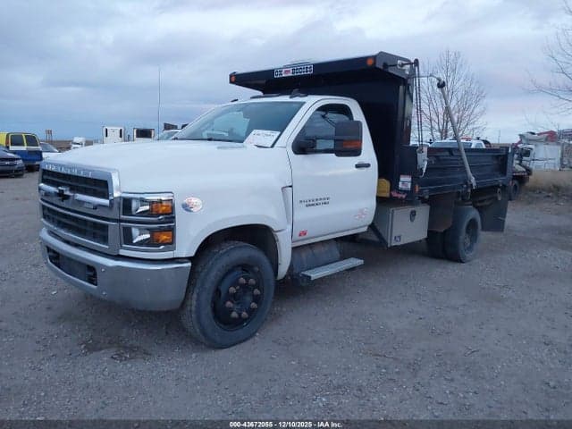 2022 CHEVROLET SILVERADO 4500HD 1WT 2