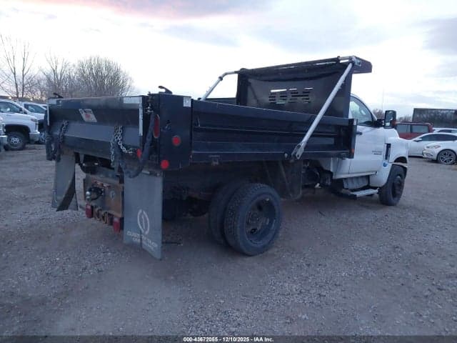 2022 CHEVROLET SILVERADO 4500HD 1WT 4