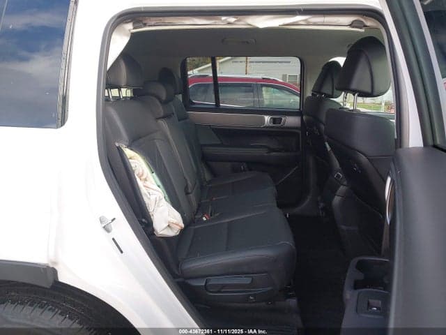 2025 HYUNDAI SANTA FE SEL 8