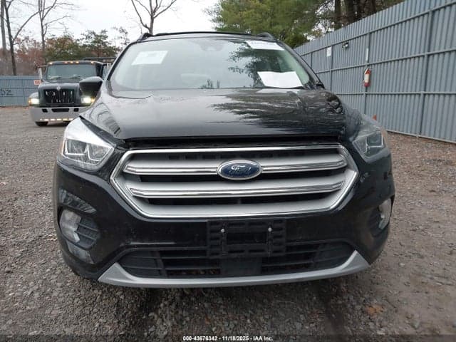 2018 FORD ESCAPE SEL 12