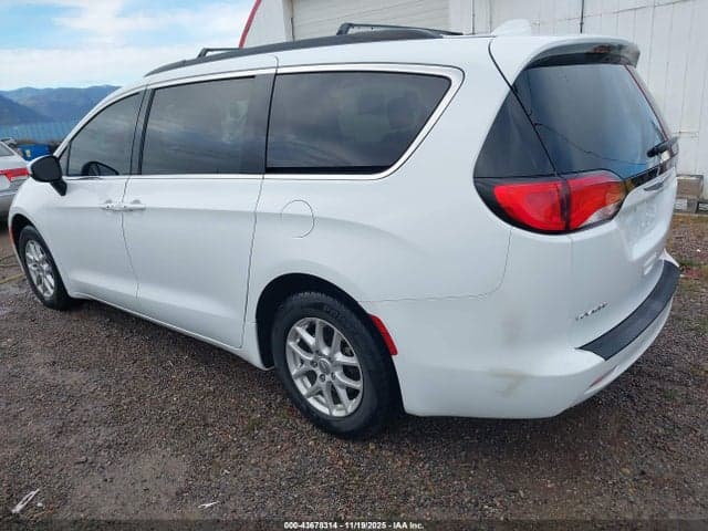 2020 CHRYSLER VOYAGER LXI 3