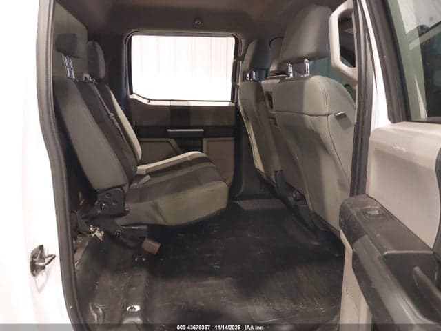 2017 FORD F-150 XL 8
