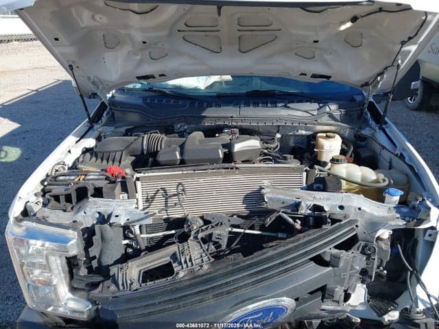 2019 FORD F-350 CHASSIS XL 10